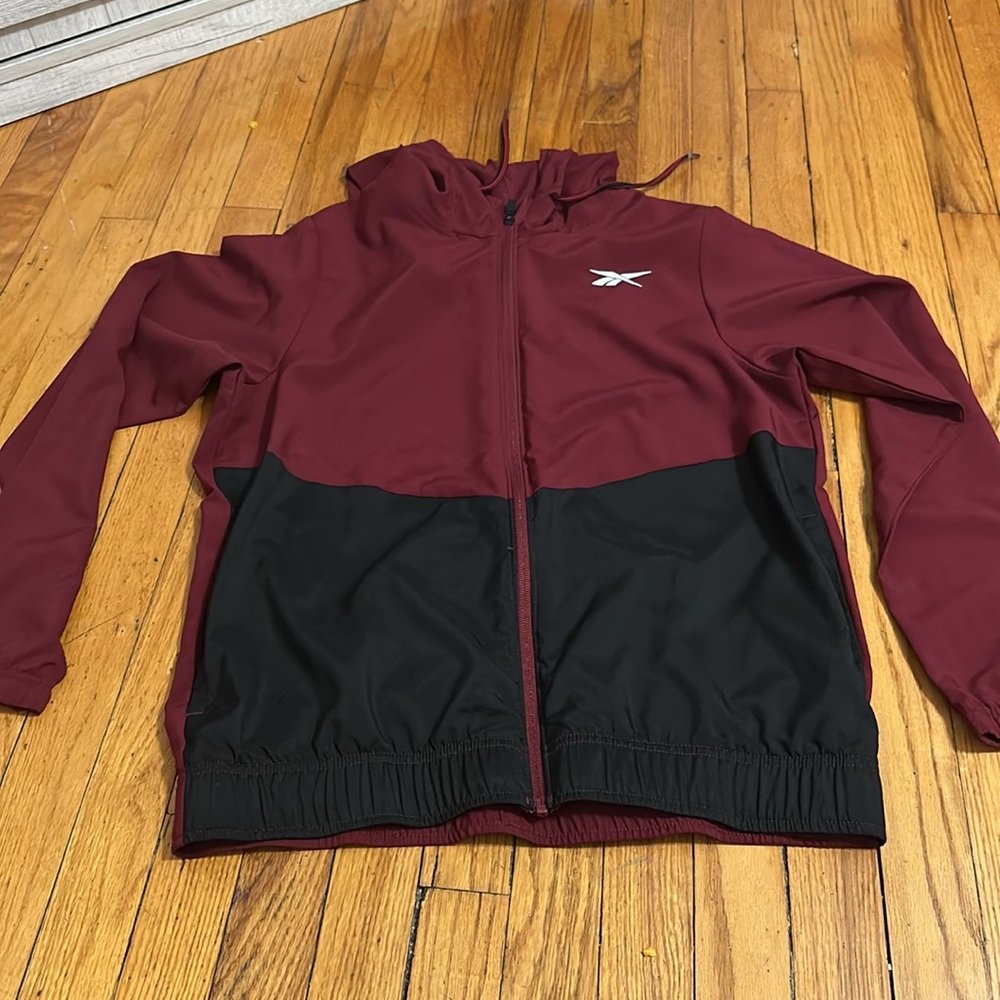Reebok women’s small jacket NWNT